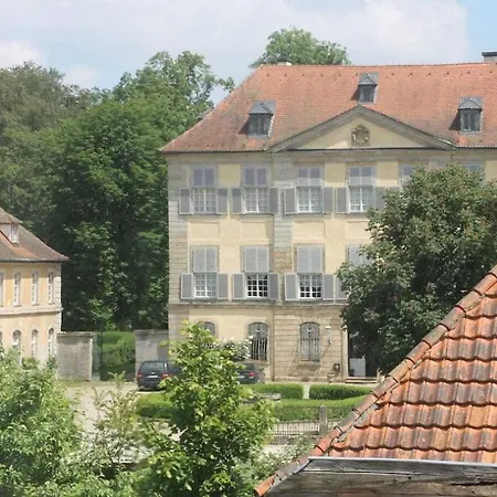 Ferienhaus Former Wagonry In The Castle Complex *