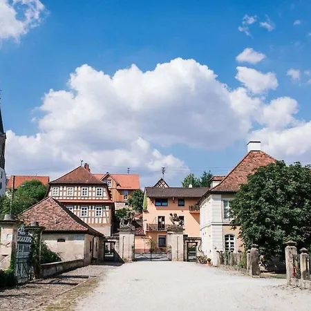 Ferienhaus Former Wagonry In The Castle Complex Maroldsweisach